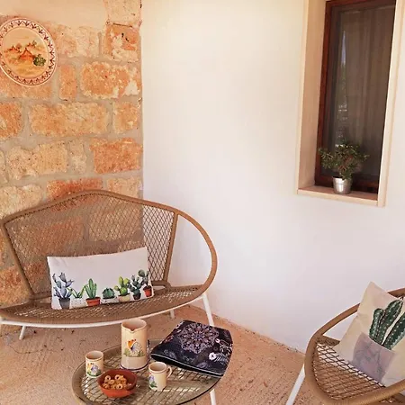 Masseria Alberotanza ファームステイ コンヴェルサーノ