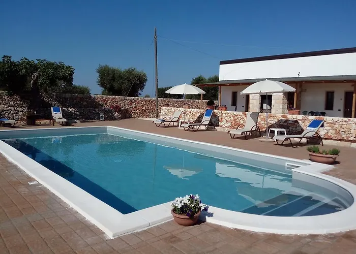 Masseria Alberotanza Фермерский дом Конверсано